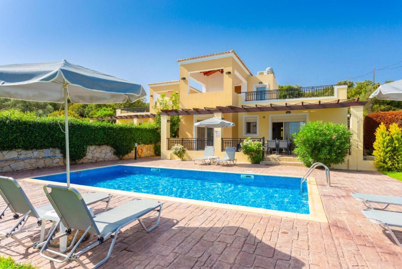 Villa Georgia Gerani  Luaran gambar