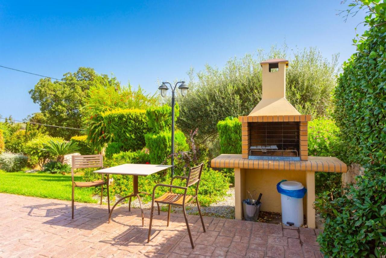 Villa Georgia Gerani  Luaran gambar
